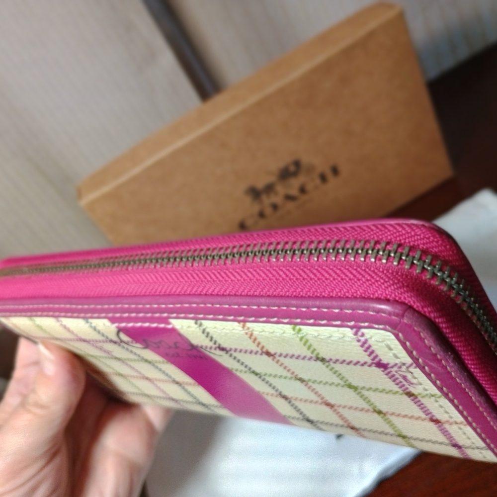 Coach Tattersol Heritage Plaid Zipper Wallet - Picture 3 of 8